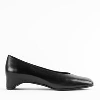 DB01 LEATHER HEEL BALLERINAS