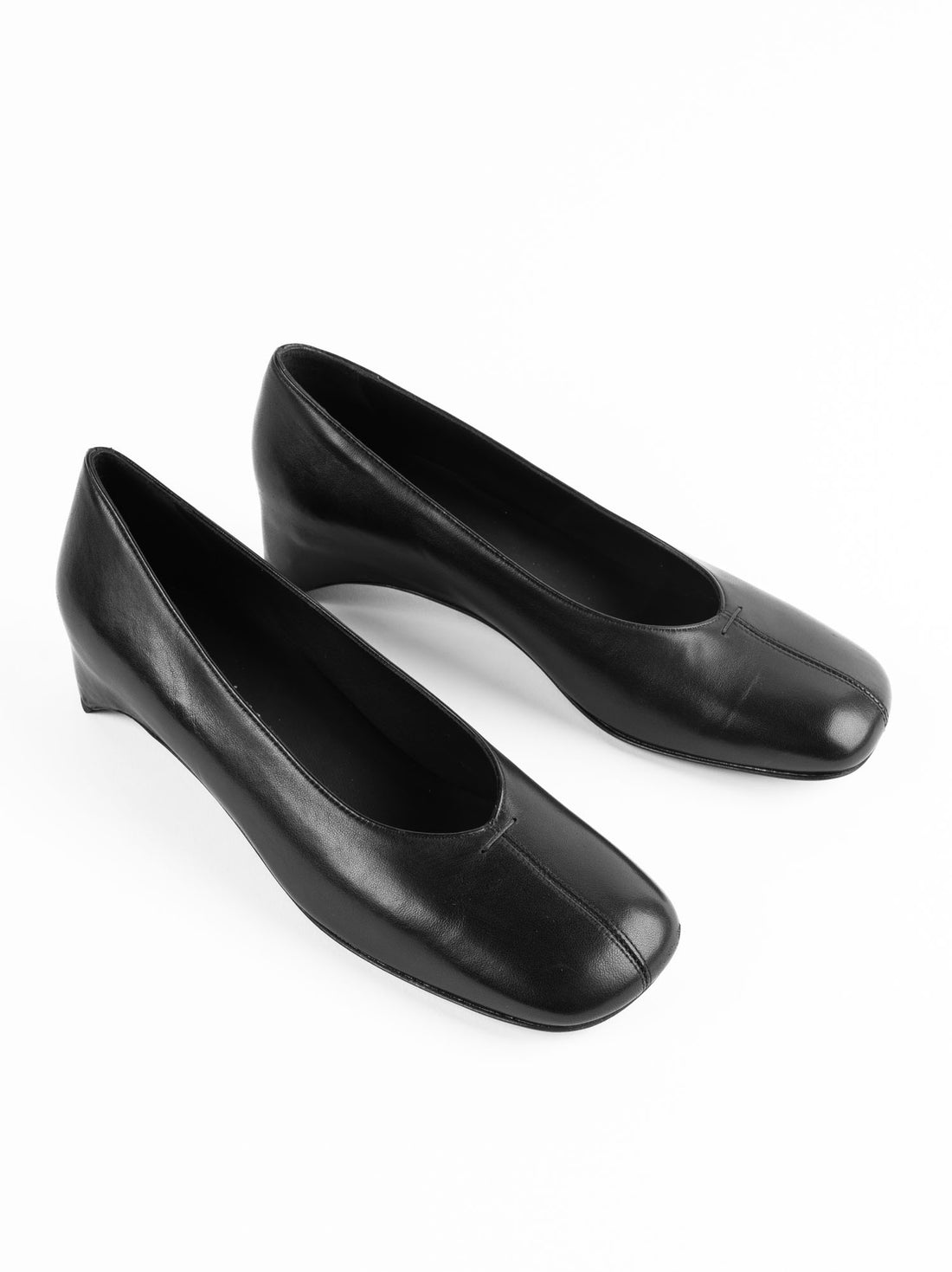 DB01 LEATHER HEEL BALLERINAS