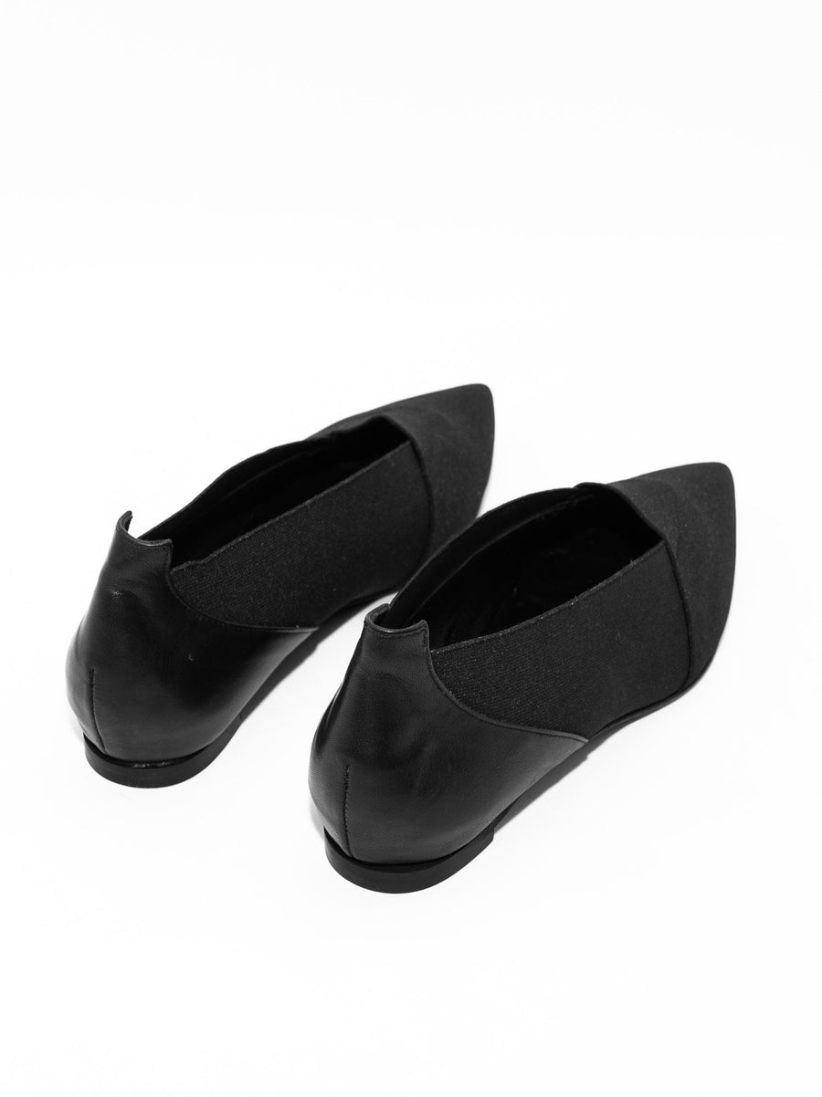 FZP27 LEATHER FLAT SHOES