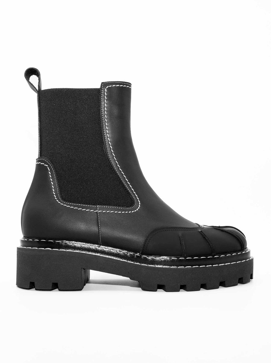 JBF1 LEATHER CHELSEA ANKLE BOOTS