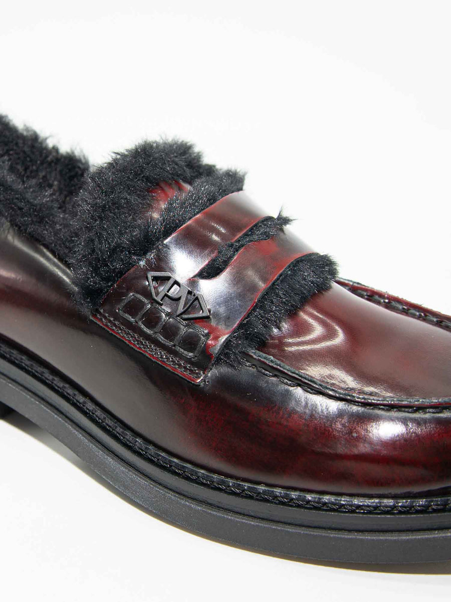 JHL31 BRUSHED LEATHER LOAFERS WITH FAUX FUR