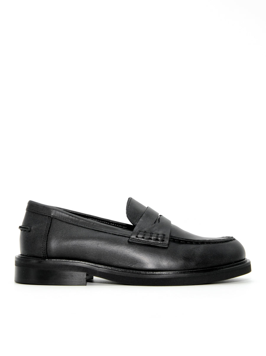 JPG30Q VINTAGE-EFFECT LEATHER LOAFERS