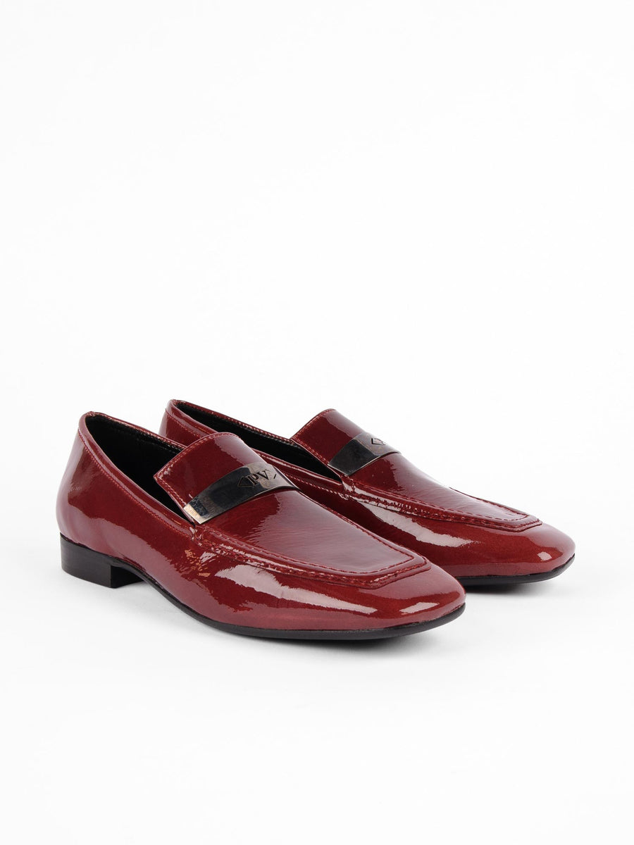 KIG54 PATENT LEATHER LOAFERS