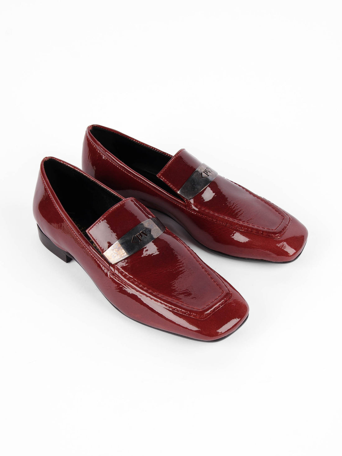 KIG54 PATENT LEATHER LOAFERS