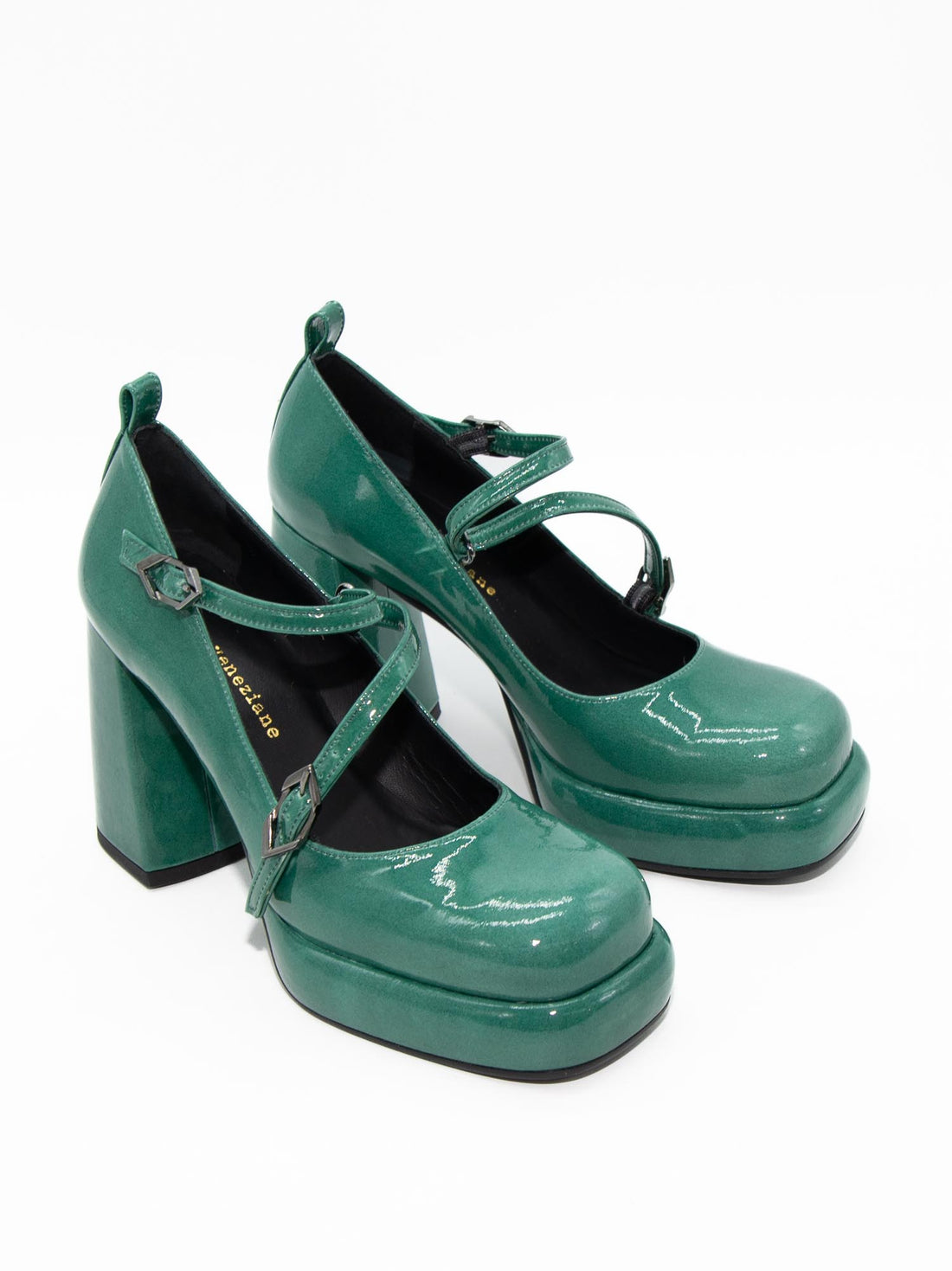 MCC24 PATENT LEATHER PLATFORM PUMPS