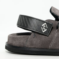 MOA01 SUEDE SANDALS