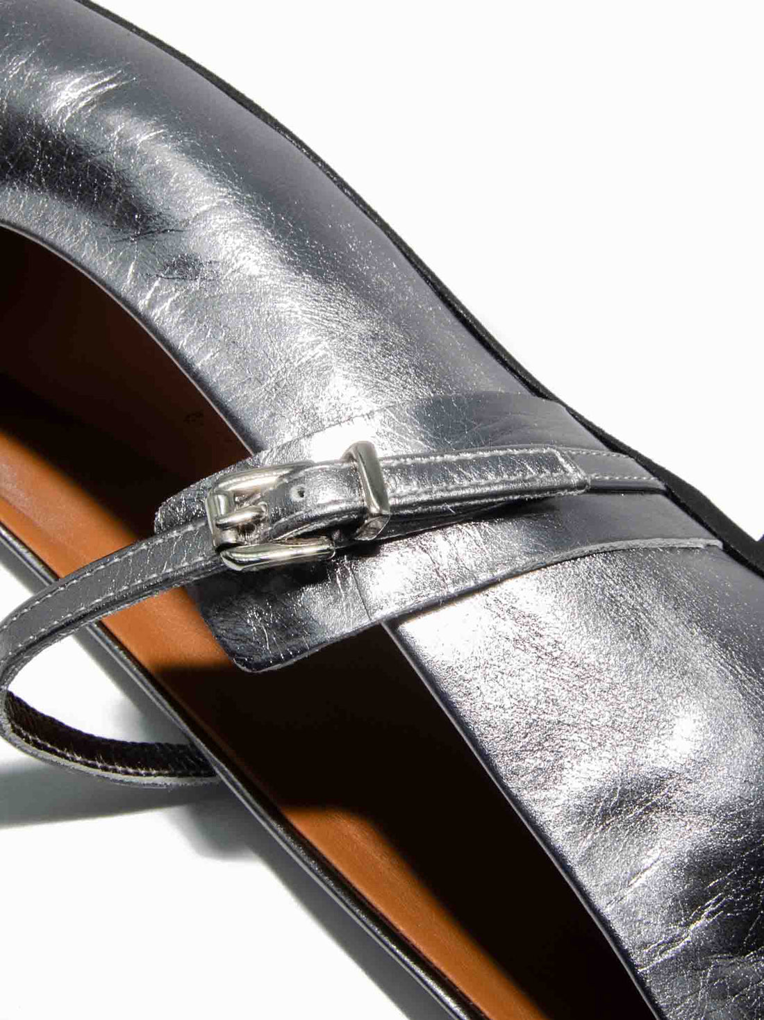 PBAL18 LAMINATED LEATHER BALLERINAS