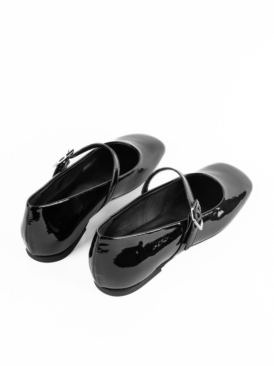 PBAL24 PATENT LEATHER BALLERINAS