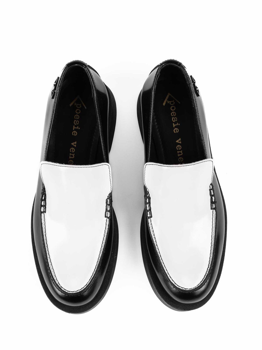 TAG1 BRUSHED LEATHER LOAFERS