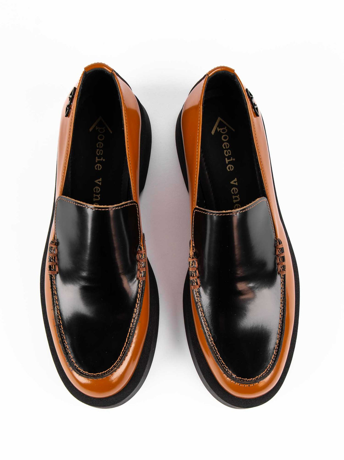 TAG1 BRUSHED LEATHER LOAFERS