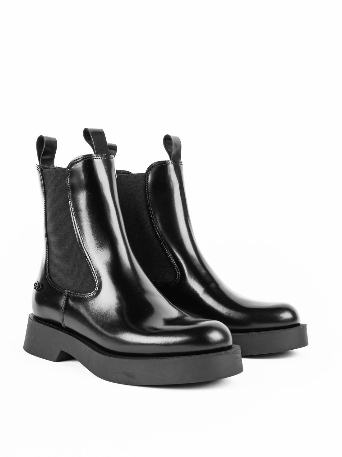 TAG1 BRUSHED LEATHER CHELSEA ANKLE BOOTS