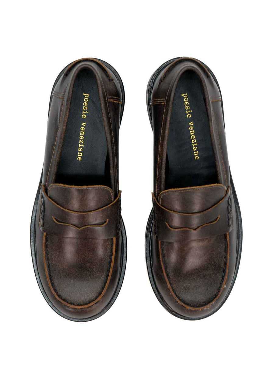 JPG30Q VINTAGE-EFFECT LEATHER LOAFERS